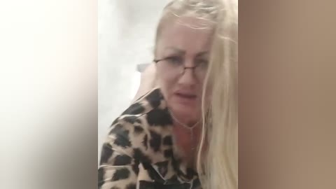 nadina_1 free recording from 2026-04-05 00:06:00