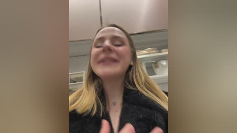 elegantbabe free recording from 2026-04-07 04:09:00