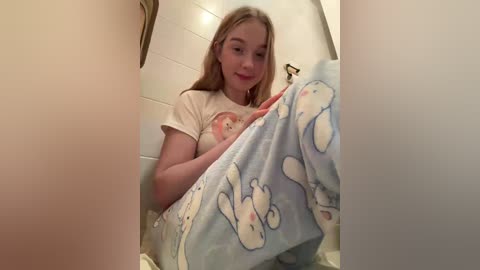 meowmia free recording from 2026-04-07 04:09:00