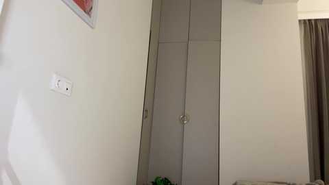 kellyyberyy free recording from 2026-04-08 00:19:00