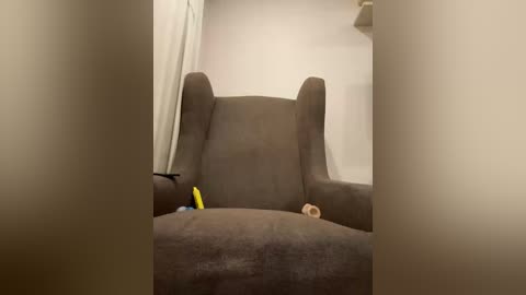 linnea free recording from 2026-04-08 00:21:00