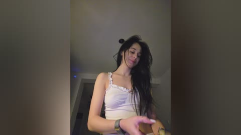 taanni free recording from 2026-04-08 00:19:00