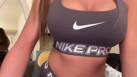 karinaaaxx free recording from 2026-04-09 01:52:00