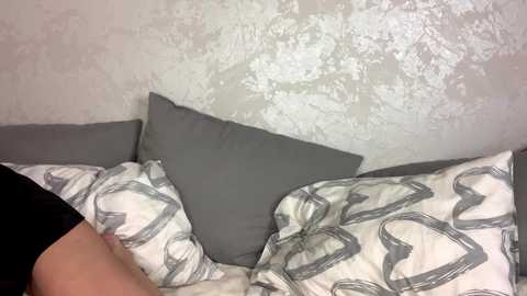 moonbabycouple free recording from 2026-04-12 01:27:00