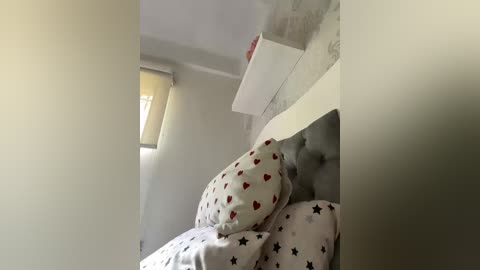 sallyeleins free recording from 2026-04-12 00:24:00