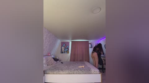 _maybebaby_ free recording from 2026-04-14 02:42:00