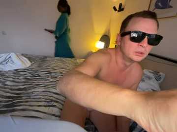 black_kitt free recording from 2026-04-14 02:03:00