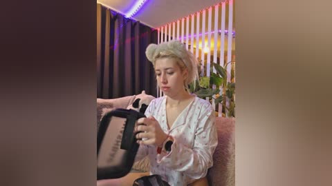 mialiahot free recording from 2026-04-14 02:03:00