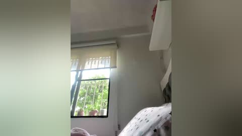 sallyeleins free recording from 2026-04-14 02:03:00