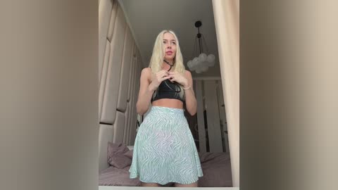 whitegirl_one free recording from 2026-04-14 00:04:00