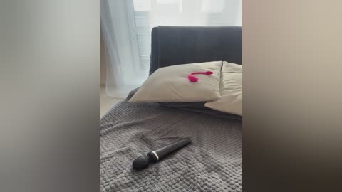 _cherryberry_ free recording from 2026-04-15 01:09:00