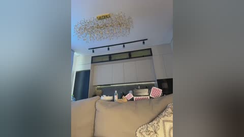 adel9 free recording from 2026-04-15 00:11:00