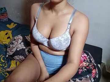 poulomidass free recording from 2026-04-15 00:18:00