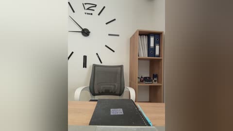 verybaby free recording from 2026-04-16 01:39:00