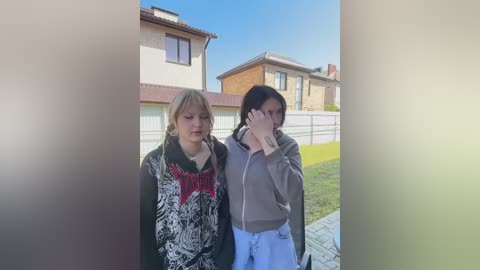 curvywoman_ free recording from 2026-04-17 00:29:00