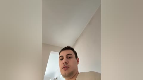 dream022 free recording from 2026-04-17 00:29:00