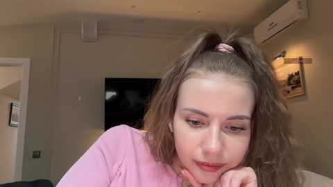 _vikkil0vescheese_ free recording from 2026-04-18 00:44:00