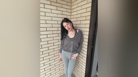 curvywoman_ free recording from 2026-04-18 00:44:00