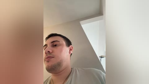 dream022 free recording from 2026-04-18 00:03:00