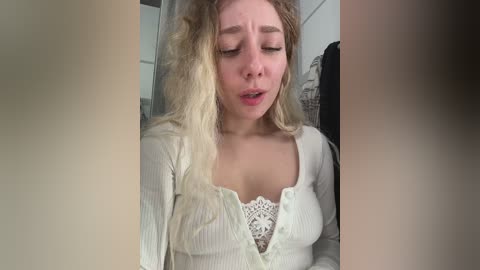 janchi_ free recording from 2026-04-18 00:44:00