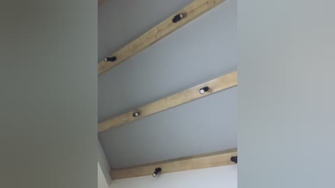 nezukoo free recording from 2026-04-18 00:44:00