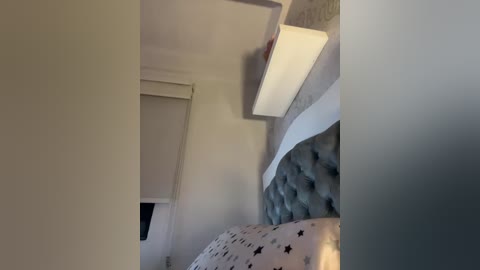 sallyeleins free recording from 2026-04-18 00:44:00