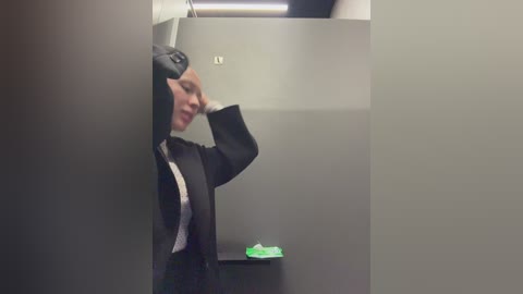 likachkaa free recording from 2026-04-19 00:09:00