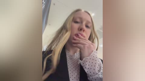 likachkaa free recording from 2026-04-19 00:09:00