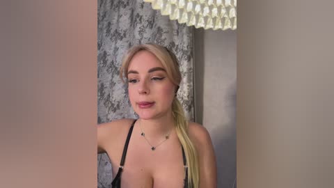 mila_m free recording from 2026-04-20 00:04:00