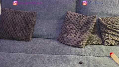 sweety_couple free recording from 2026-04-19 00:09:00