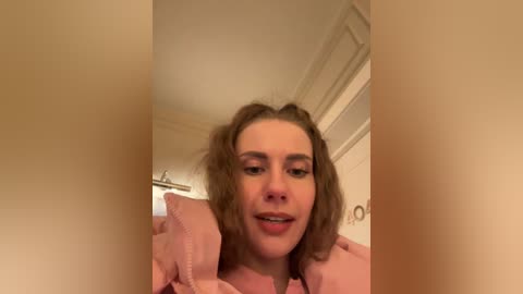 _vikkil0vescheese_ free recording from 2026-04-20 00:39:00