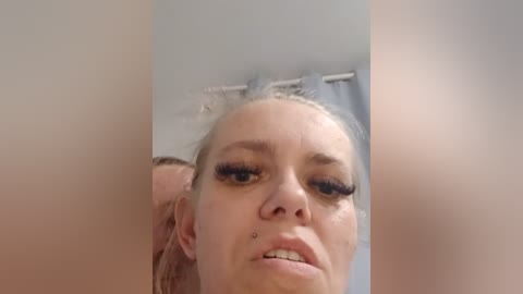 astahichalena free recording from 2026-04-20 00:39:00