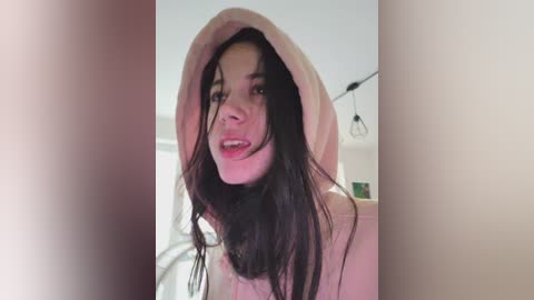 taanni free recording from 2026-04-20 00:39:00