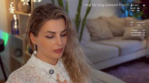 _queen_maria_ free recording from 2026-04-21 01:14:00