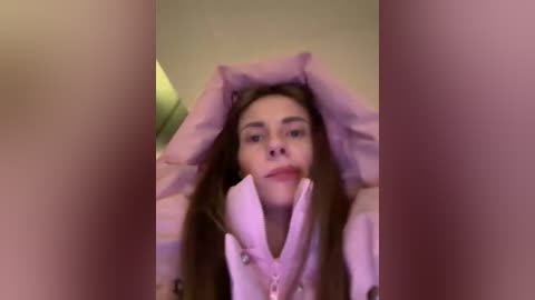 _vikkil0vescheese_ free recording from 2026-04-21 00:14:00