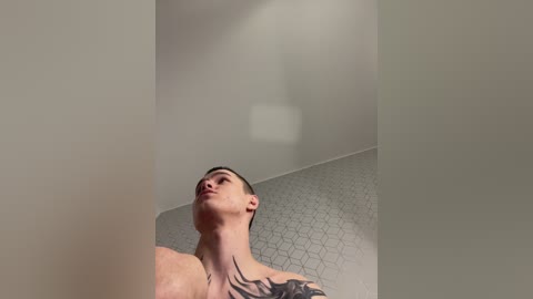 aaonelove free recording from 2026-04-22 00:32:00