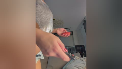 adel9 free recording from 2026-04-21 00:02:00