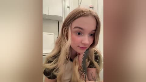 meowmia free recording from 2026-04-21 00:00:00