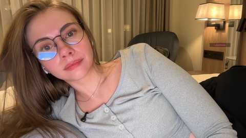 _vikkil0vescheese_ free recording from 2026-04-22 00:32:00