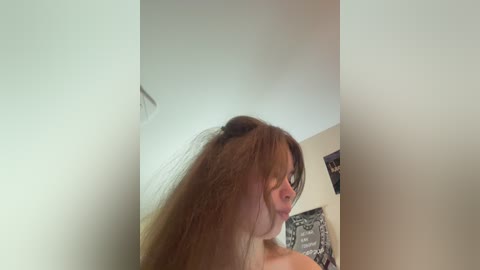 ladyemily free recording from 2026-04-22 00:01:00