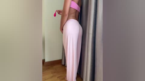 viki_05 free recording from 2026-04-22 00:02:00