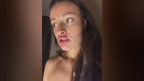 alya_01 free recording from 2026-04-23 08:06:00