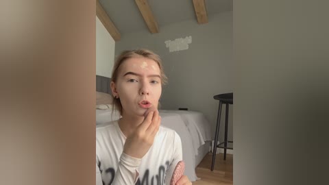 nezukoo free recording from 2026-04-23 01:58:00