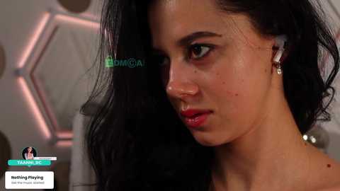 taanni free recording from 2026-04-23 00:18:00