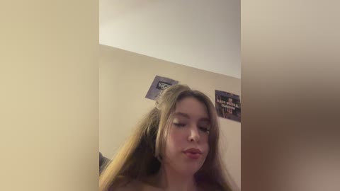 ladyemily free recording from 2026-04-24 00:35:00