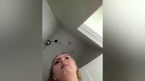 nezukoo free recording from 2026-04-26 05:17:00