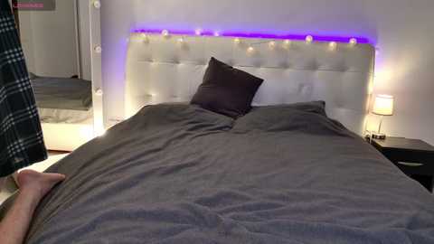 franksalise free recording from 2026-04-27 01:09:00