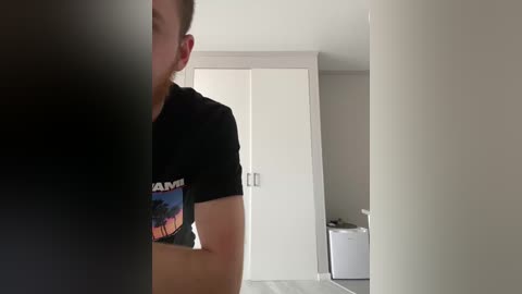 gummy_bears free recording from 2026-04-27 02:17:00