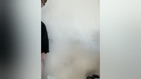 live_sexy1 free recording from 2026-04-27 02:17:00