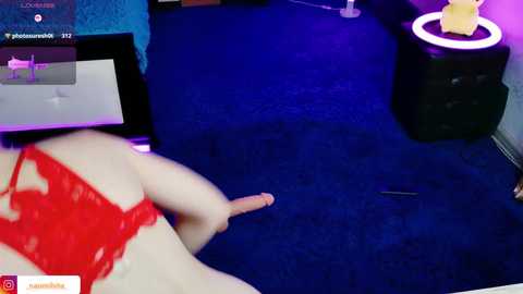 naomihita free recording from 2026-04-27 00:02:00